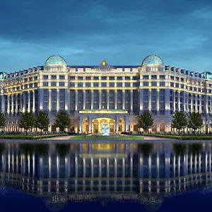 5* Otel Sofitel Hongqiao