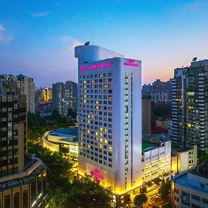 Crowne Plaza By Ihg Hotel
