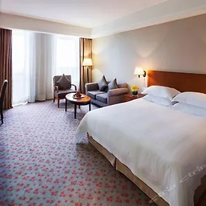 4* Hotel Highton