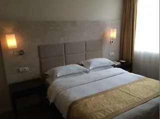 New Fortune Hotel 上海
